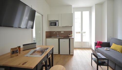 Estudio básico, no fumadores, cocina básica