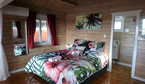 Villa económica (Red Hibiscus Villa 4)