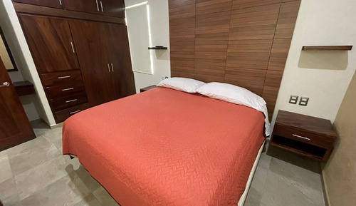 Deluxe Studio Suite