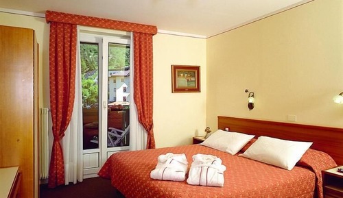 Habitación estándar, vistas a la montaña
