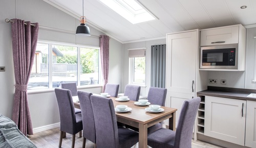 Exclusive 6 Berth Lodge Pet Free