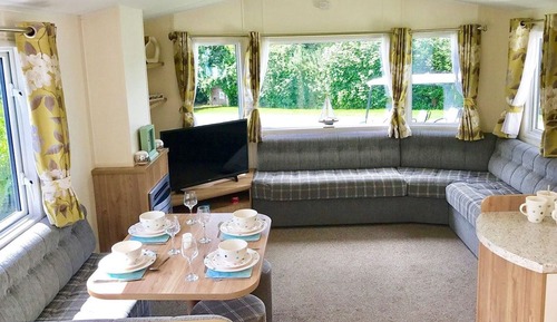 8 Berth Superior Caravan