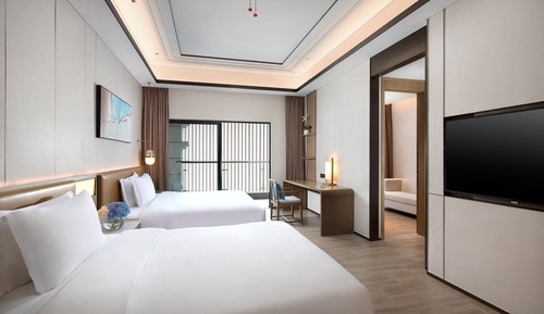 Suite, varias camas, vistas al mar