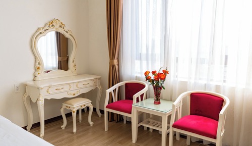 Estudio Deluxe, 1 cama de matrimonio grande, cocina básica, vistas a la ciudad