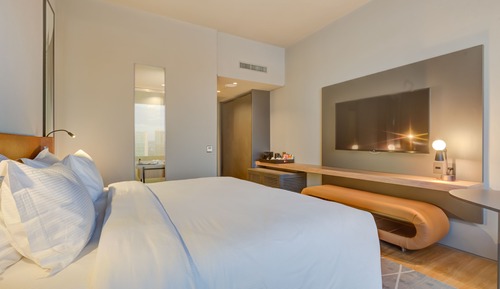 Habitación superior, 1 cama de matrimonio grande, vistas al río