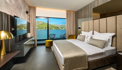 Habitación superior, balcón, vistas al mar