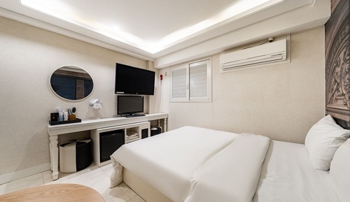 Room (Standard)