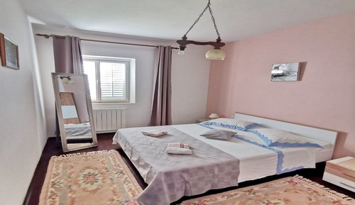 Apartamento (Four Bedroom Apartment)