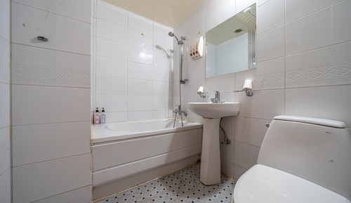Room (Standard Room)