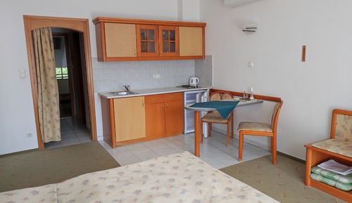 Estudio Confort, 1 habitación
