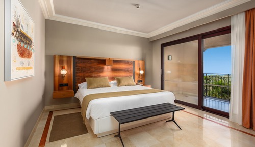 Unique Suite Vista Piscina