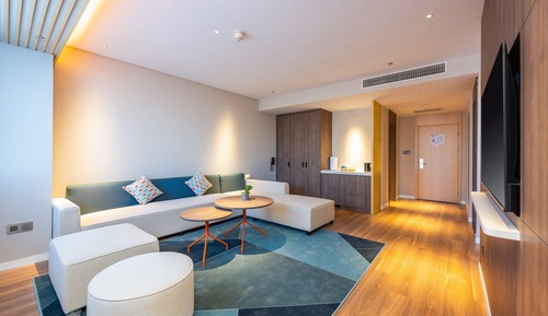 Suite, 1 habitación (Separate Bath Walk in Shower)