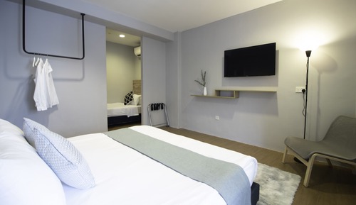 Habitación familiar, bañera