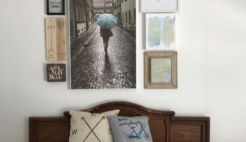 Petite Queen Room