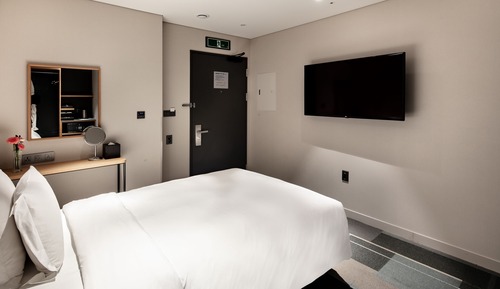 Habitación individual estándar (Small room - located at the corner)