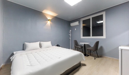 Room (Standard)