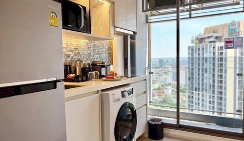 One Bedroom Deluxe King
