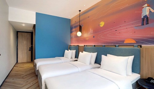 Habitación triple familiar, vistas a la ciudad
