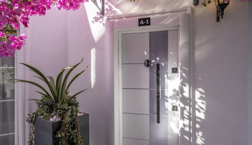 Standard Apartment ( No view)