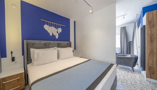 Apartamento Deluxe, vistas parciales al mar