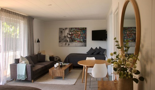 Suite (Lisbon)
