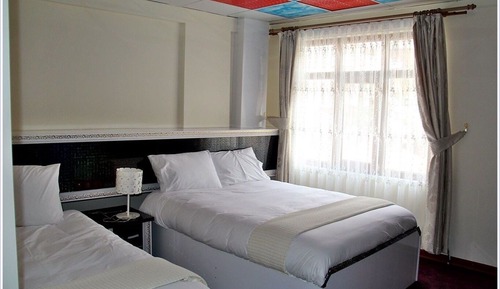 Habitación estándar con 2 camas individuales