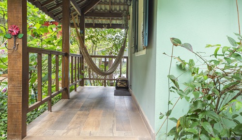 Chalé Super Luxo Chalé superluxo, 1 cama Queen, vista para a montanha, no jardim