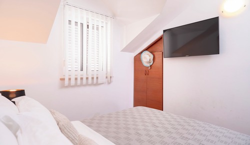 Habitación clásica doble, acceso a la piscina