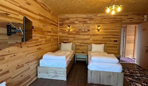 102 Single Room
