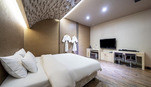Room (Standard)