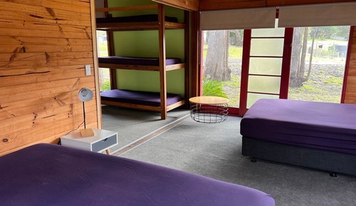 Casa (Honeyshed Bunkhouse A)