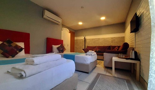 Habitación económica con 2 camas individuales