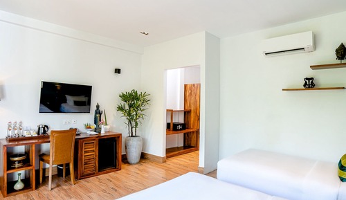 Habitación familiar (Free City Service+ 30 Minutes Massage)