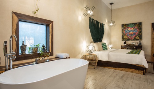 Villa romántica, 1 cama de matrimonio grande, bañera de hidromasaje