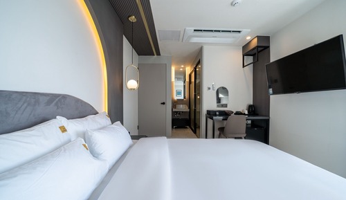 Room (*Renewal Special Price* Standard Doub)