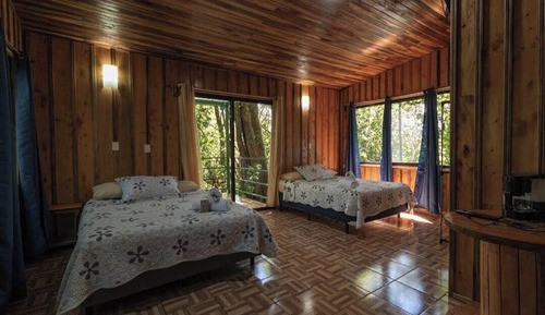 Habitación cuádruple estándar