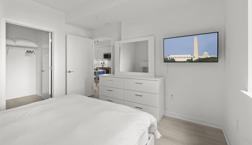 Apartamento Deluxe, 1 habitación, balcón (Room décor/layout/colors vary by unit)