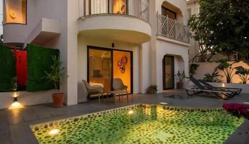 Luxury Sea View Suite with Private Pool