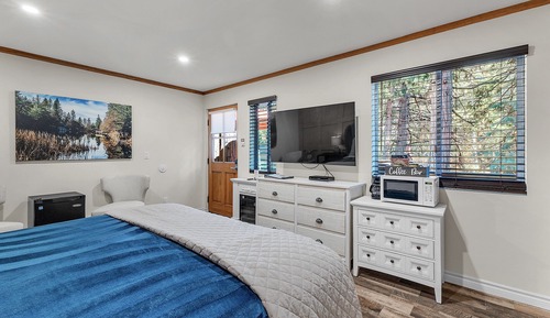 Off-Site Room - Babbling Brook