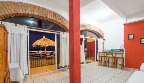 Habitación económica, 2 camas dobles, no fumadores, vistas al mar