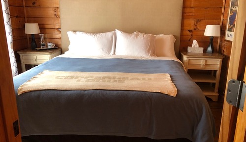 Cabaña, 1 cama de matrimonio grande, bañera de hidromasaje