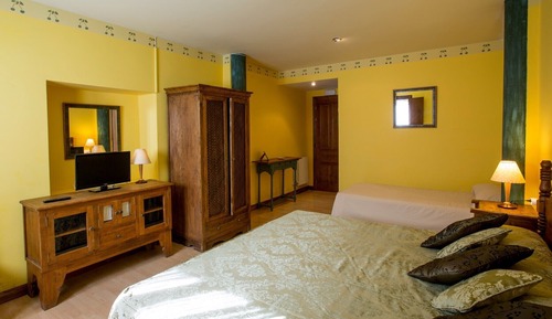 Habitación cuádruple estándar
