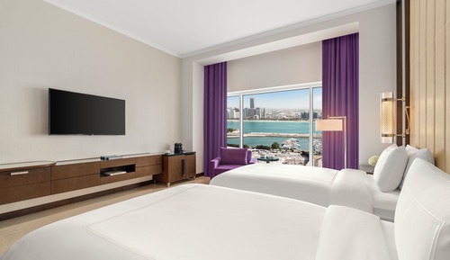 Habitación Deluxe (Twin Bed, Corniche View)