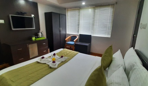 Executive Room