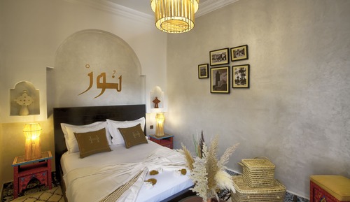 Habitación de lujo con 1 cama doble o 2 individuales