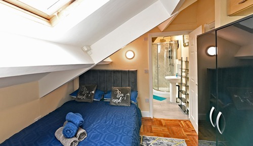Apartamento, baño privado (Apartment 9)