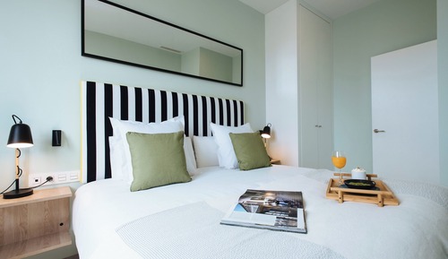 Apartamento superior, varias camas