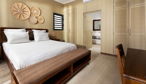Villa Confort, 4 habitaciones, piscina privada, en la zona del jardín