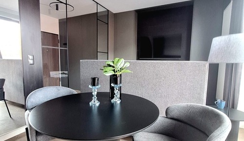Suite estudio clásica, balcón (E33)