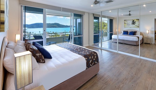Apartamento, 3 habitaciones, junto a la playa (Poinciana 212)